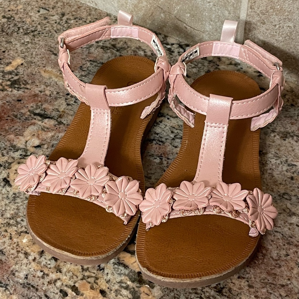 Osh Kosh B’gosh sandals